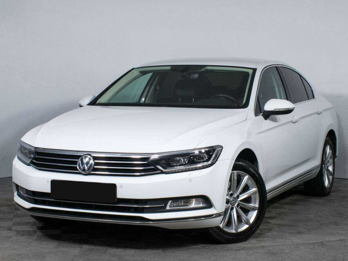 Купить Volkswagen Passat с пробегом. Фото: #0