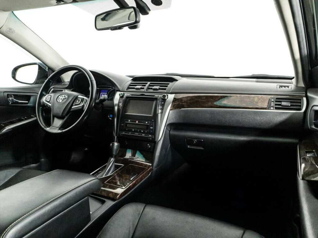 Купить Toyota Camry с пробегом. Фото: #8
