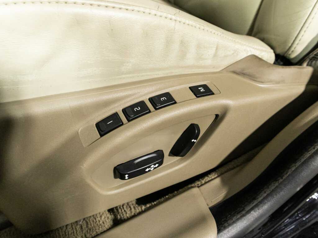 Купить Volvo S80 с пробегом. Фото: #15
