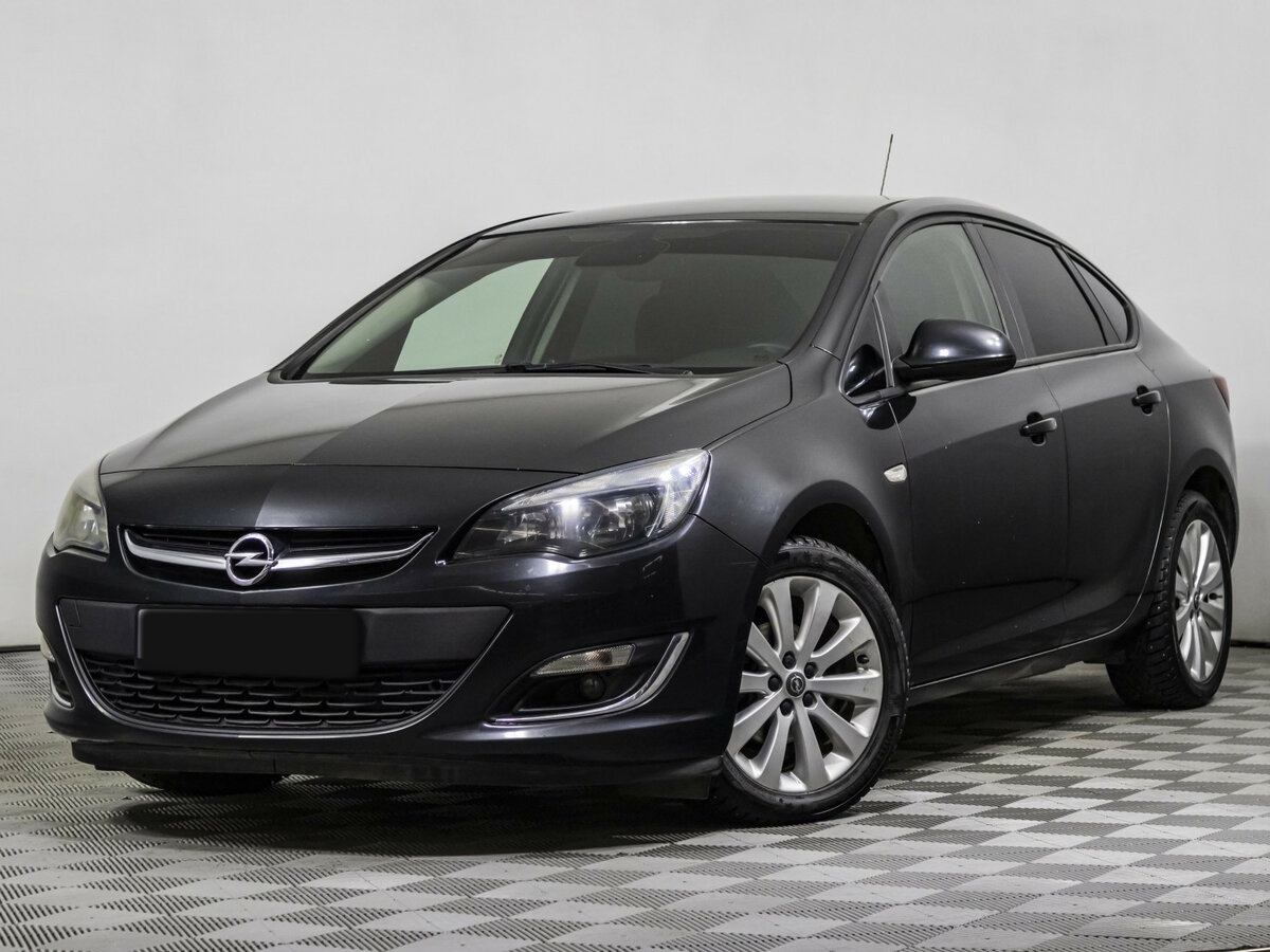 Купить Opel Astra с пробегом. Посмотреть фото