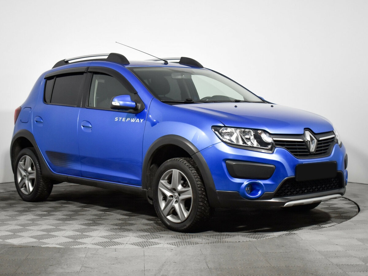 Купить Renault Sandero с пробегом. Фото: #2