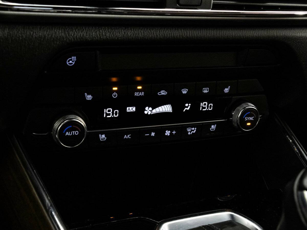 Купить Mazda CX-9 с пробегом. Фото: #18