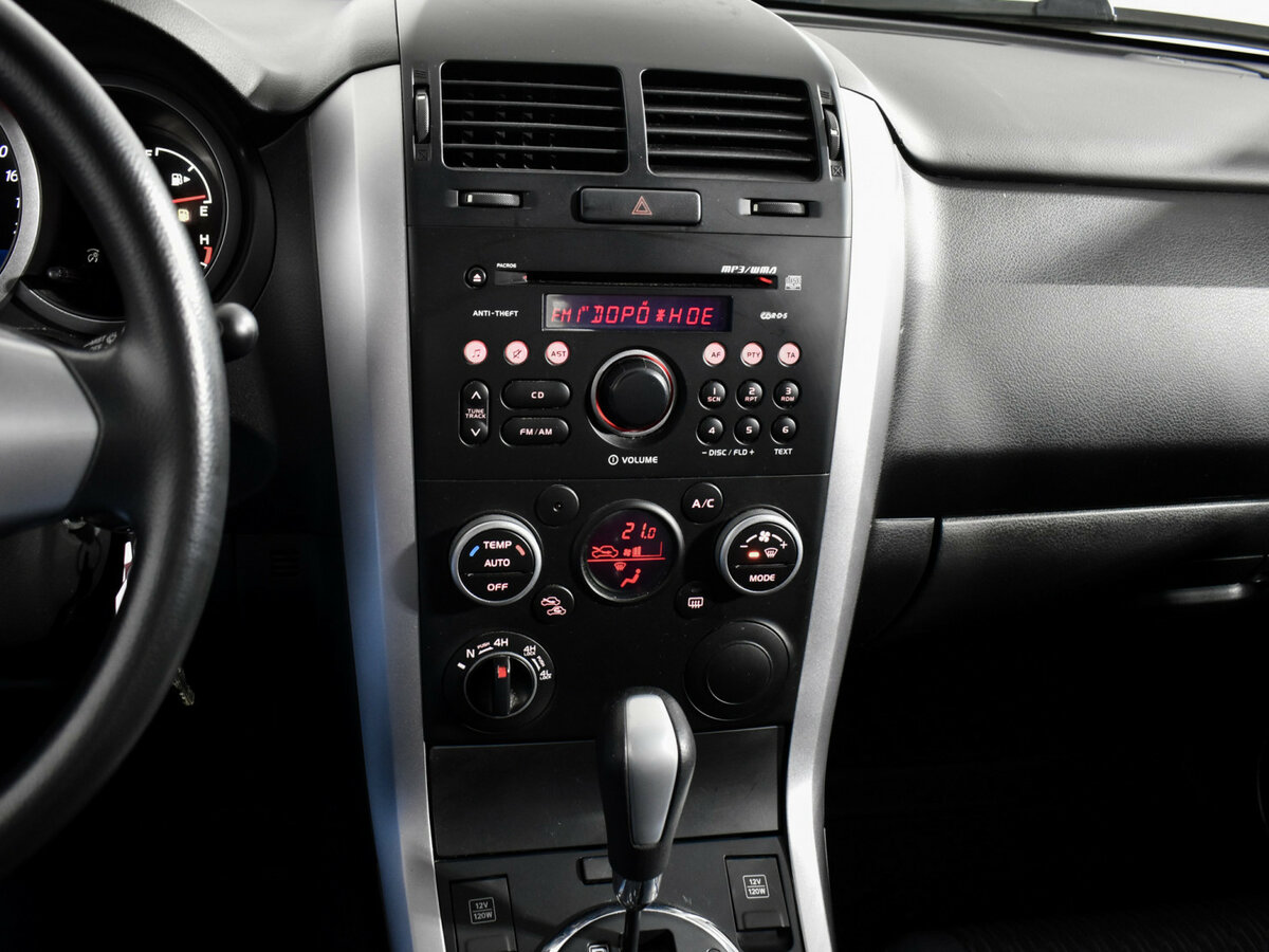 Купить Suzuki Grand Vitara с пробегом. Фото: #14