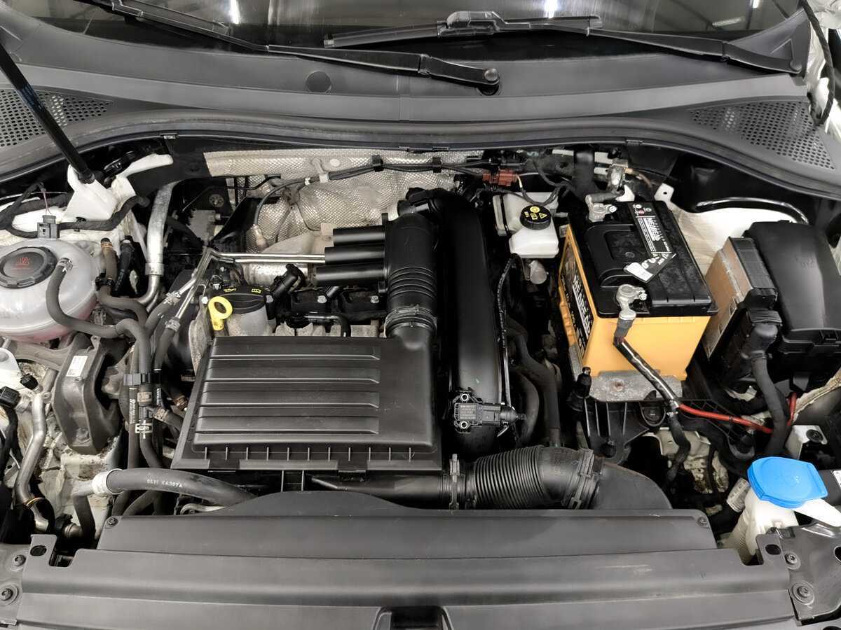 Купить Volkswagen Tiguan с пробегом. Фото: #8