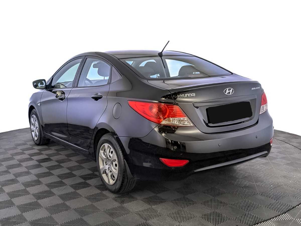 Купить Hyundai Solaris с пробегом. Фото: #6