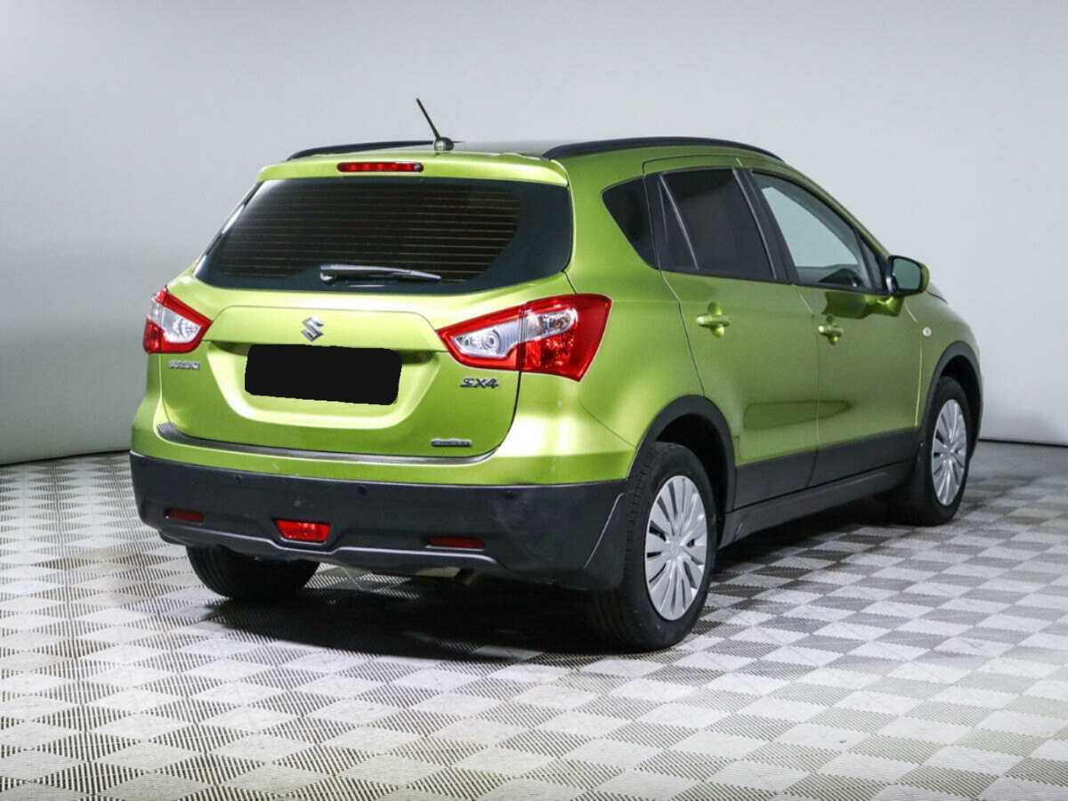 Купить Suzuki SX4 с пробегом. Фото: #4