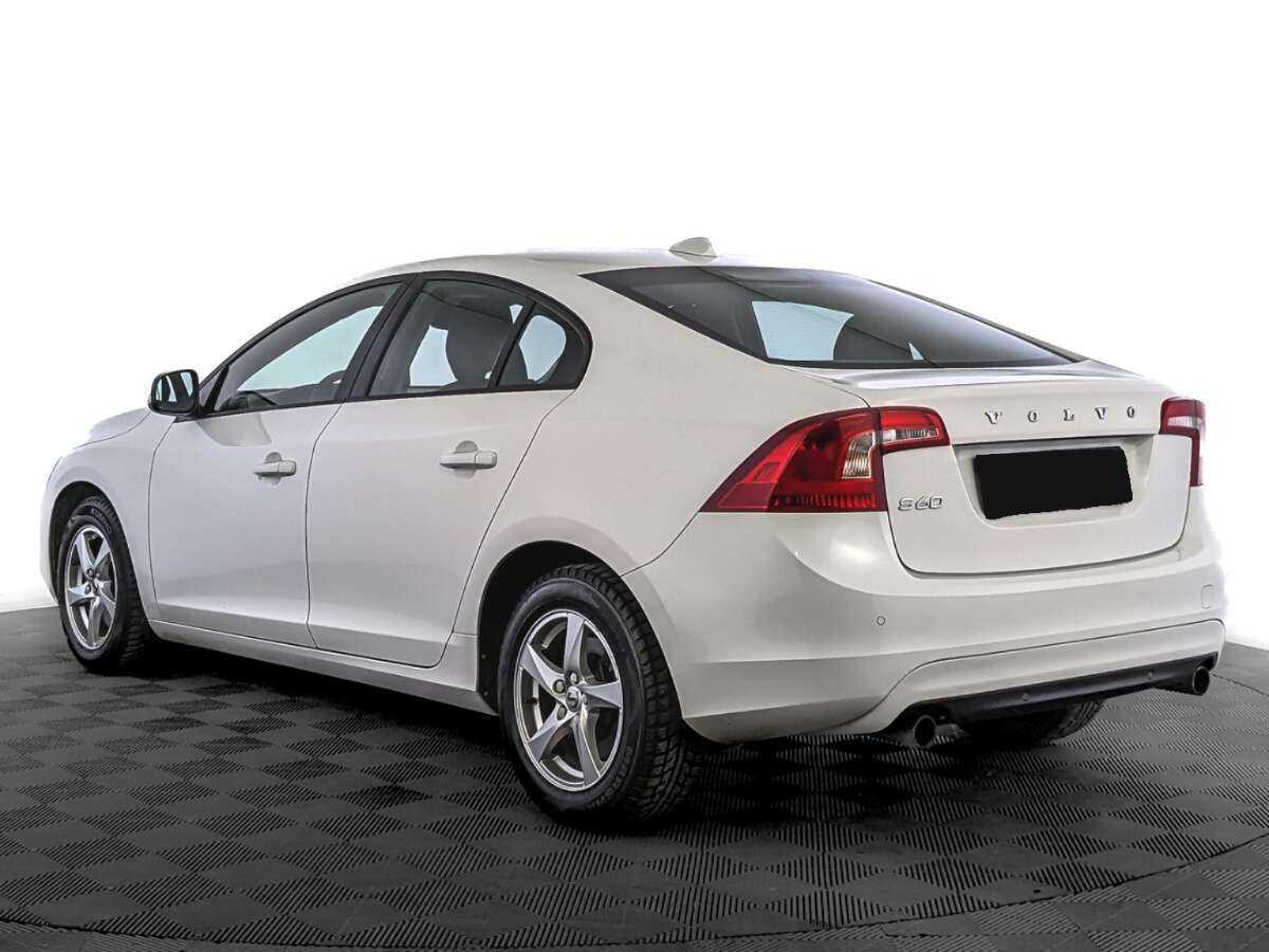 Купить Volvo S60 с пробегом. Фото: #6