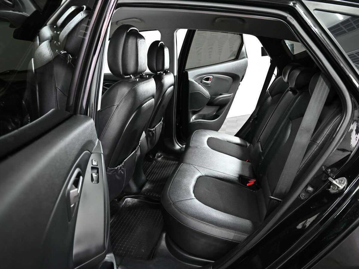 Купить Hyundai ix35 с пробегом. Фото: #12