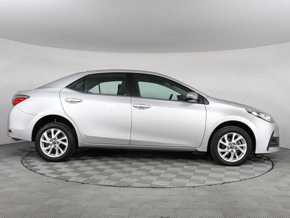 Купить Toyota Corolla с пробегом. Фото: #3