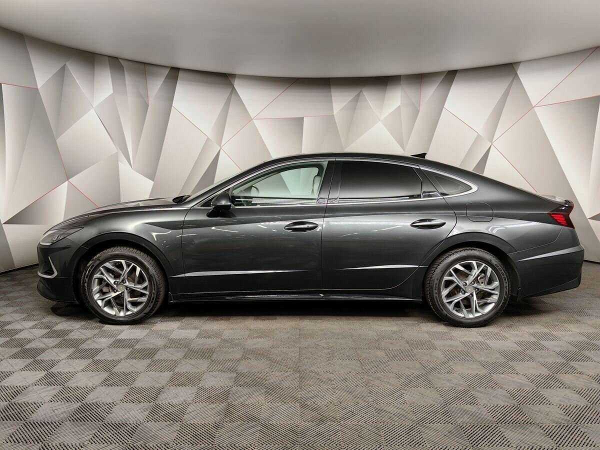 Купить Hyundai Sonata с пробегом. Фото: #4