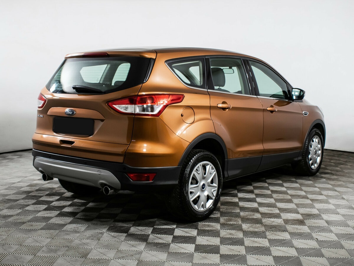 Купить Ford Kuga с пробегом. Фото: #4
