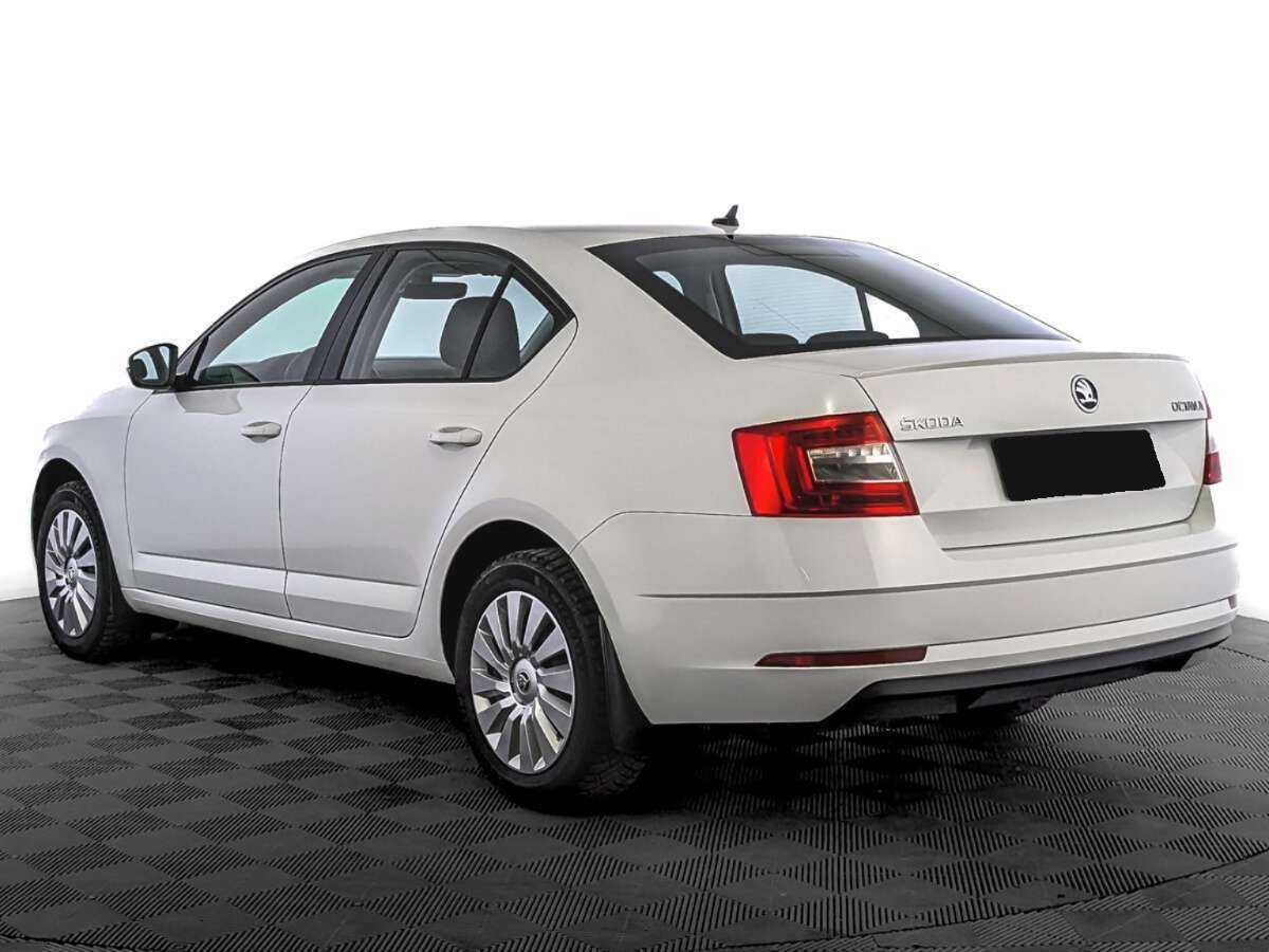 Купить Skoda Octavia с пробегом. Фото: #6