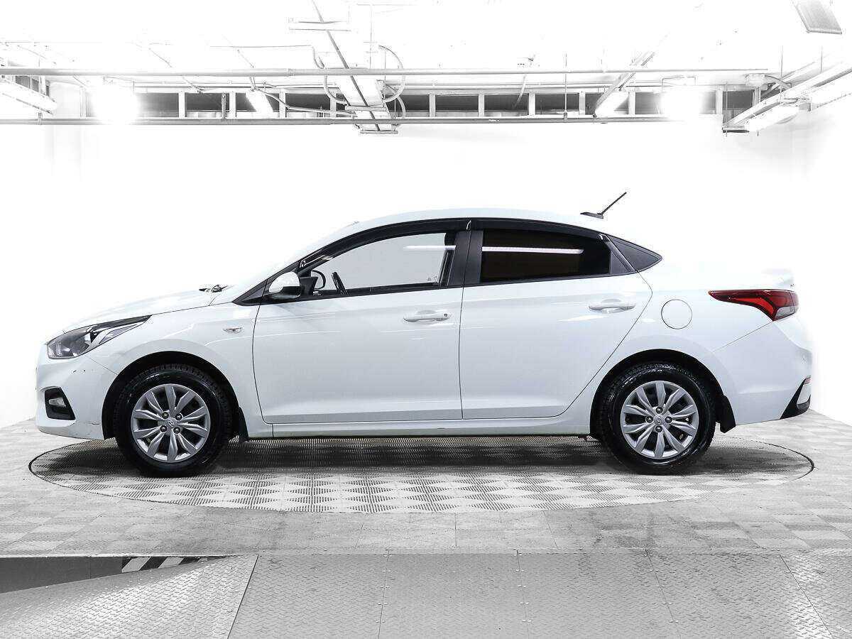 Купить Hyundai Solaris с пробегом. Фото: #7
