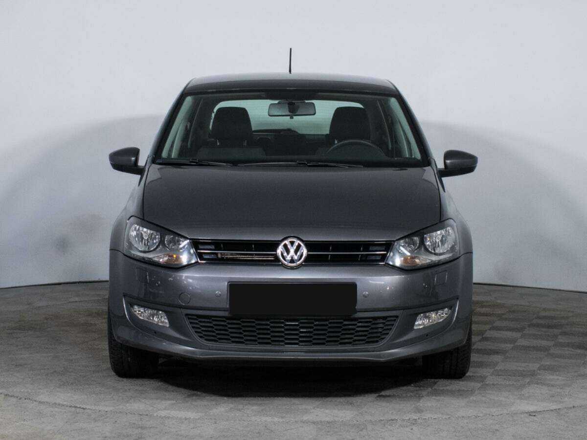 Купить Volkswagen Polo с пробегом. Фото: #1