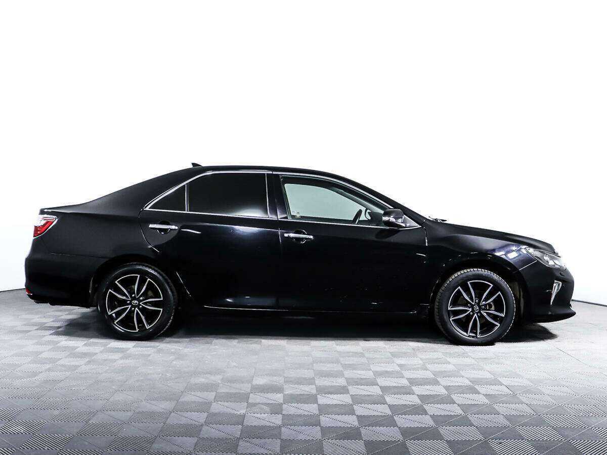 Купить Toyota Camry с пробегом. Фото: #3
