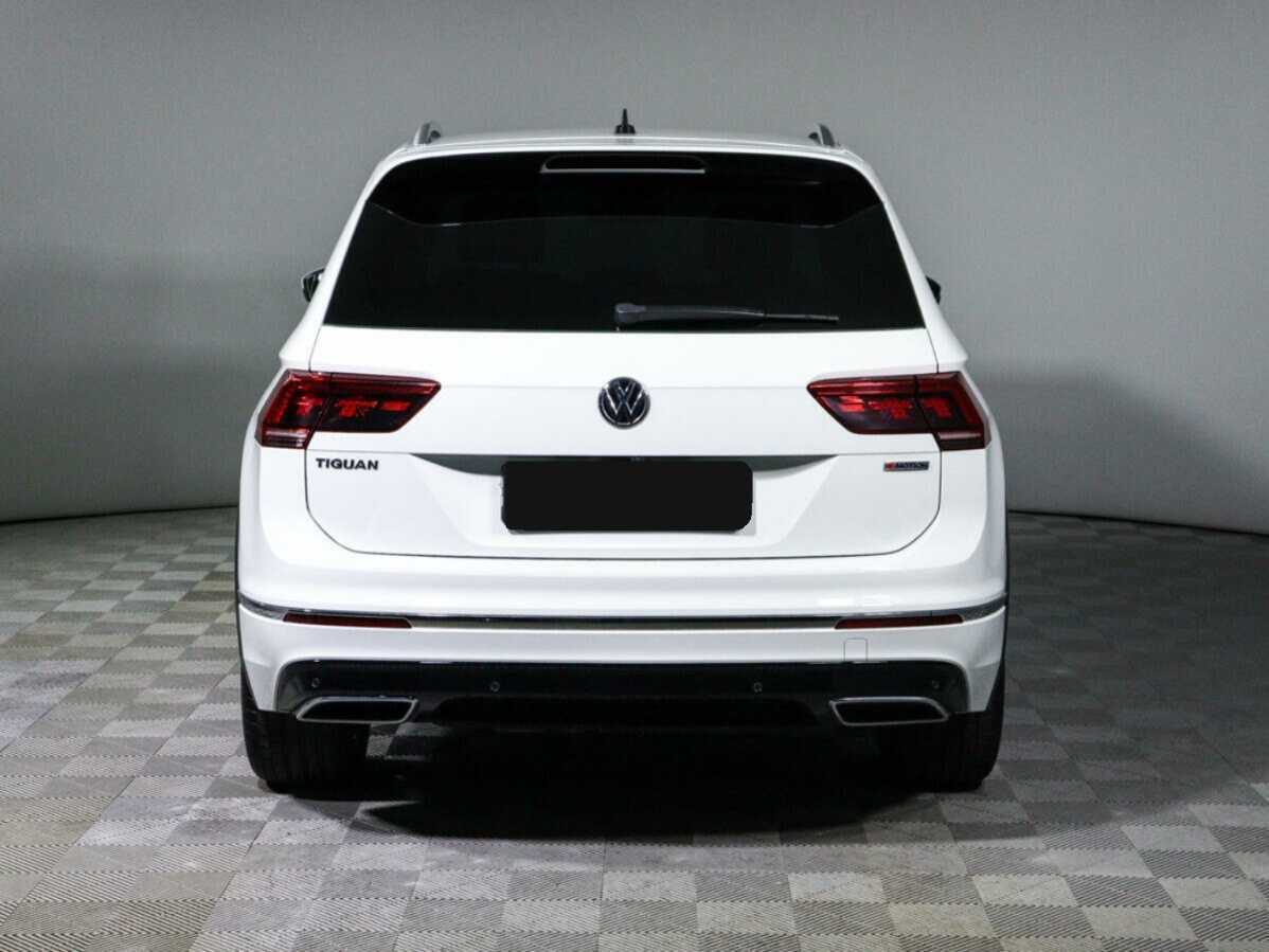 Купить Volkswagen Tiguan с пробегом. Фото: #5
