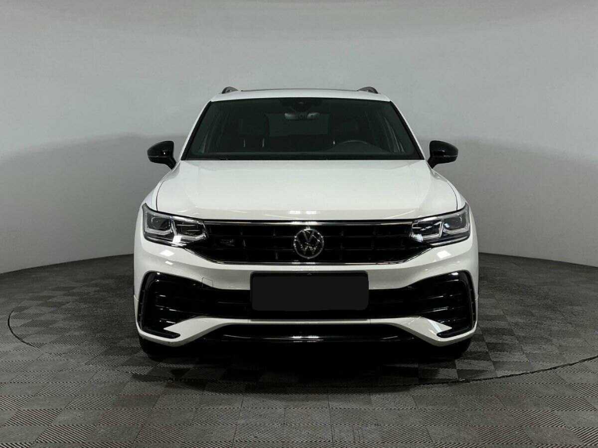 Купить Volkswagen Tiguan с пробегом. Фото: #1