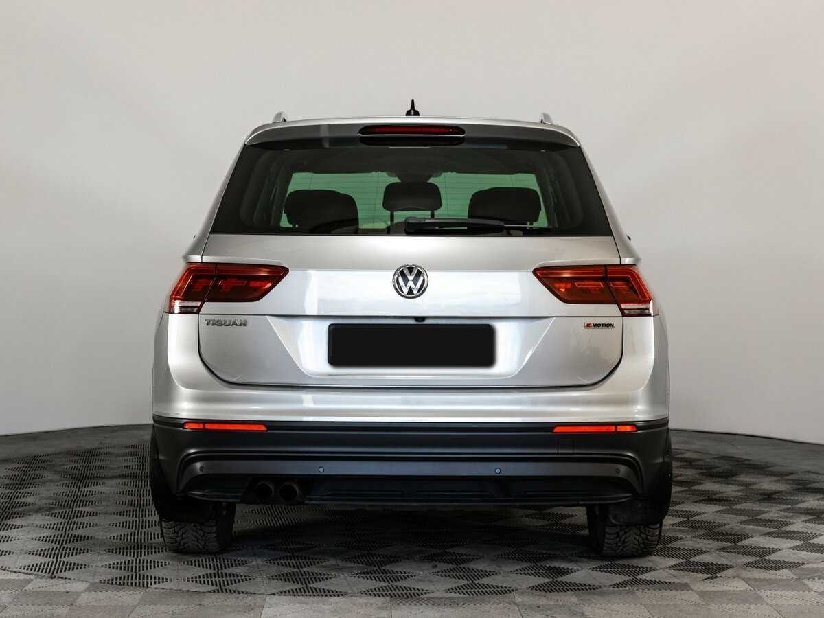 Купить Volkswagen Tiguan с пробегом. Фото: #4