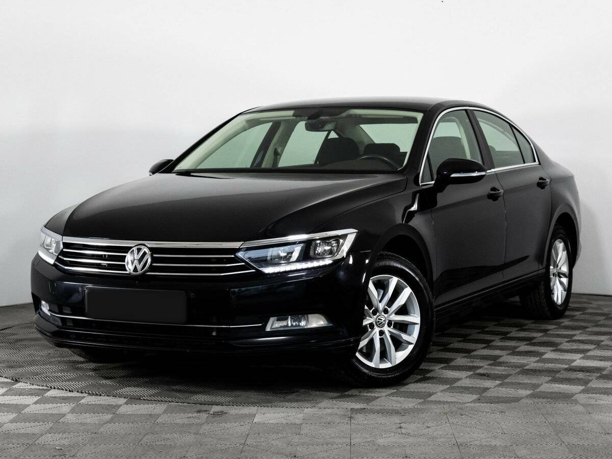 Купить Volkswagen Passat с пробегом. Посмотреть фото