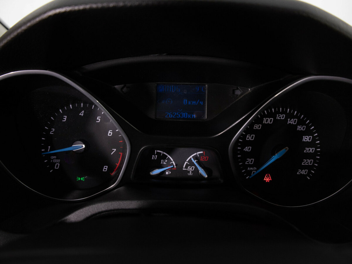 Купить Ford Focus с пробегом. Фото: #7