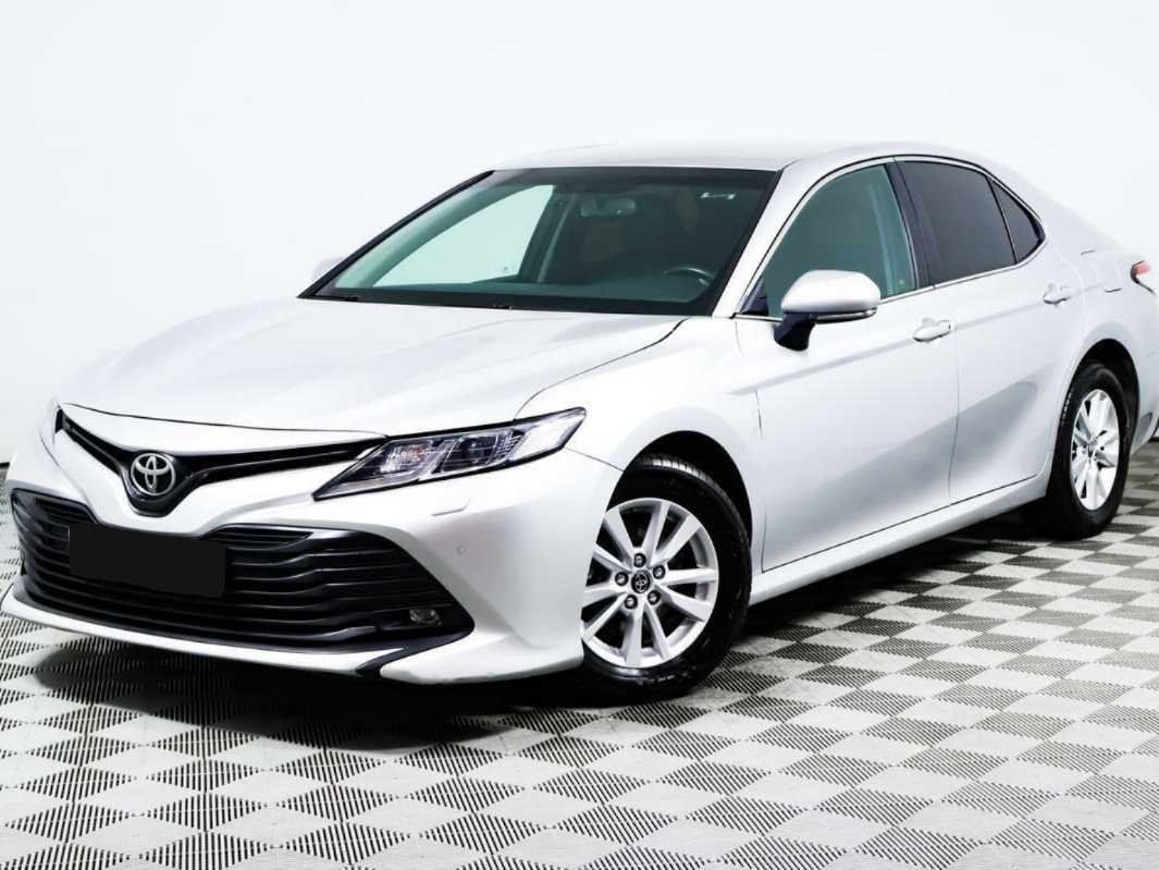 Купить Toyota Camry с пробегом. Посмотреть фото