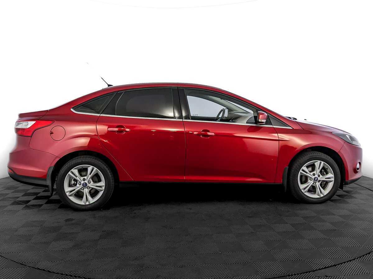 Купить Ford Focus с пробегом. Фото: #3