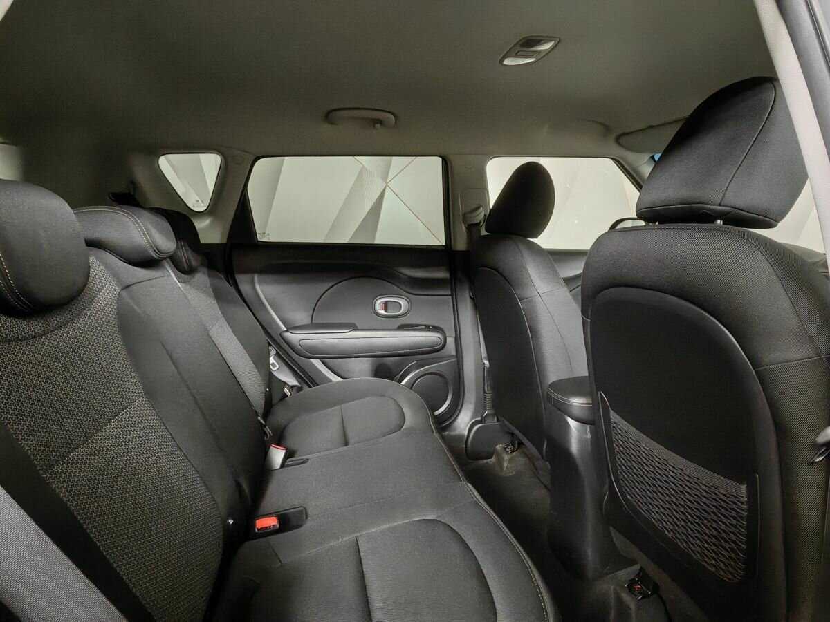 Купить Kia Soul с пробегом. Фото: #11