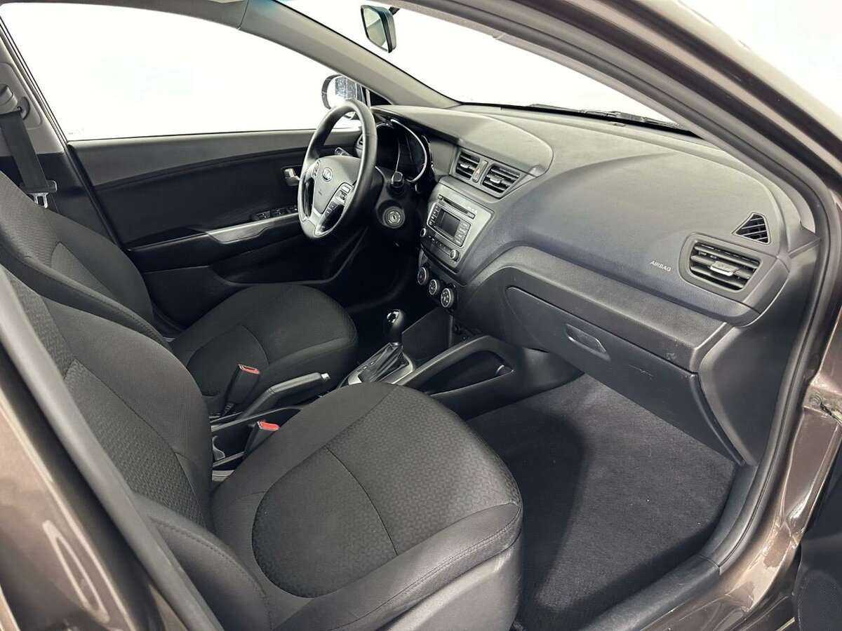 Купить Kia Rio с пробегом. Фото: #11