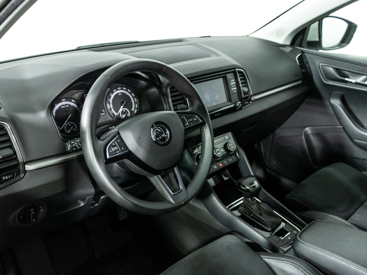Купить Skoda Karoq с пробегом. Фото: #10