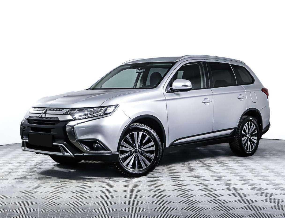Купить Mitsubishi Outlander с пробегом. Посмотреть фото