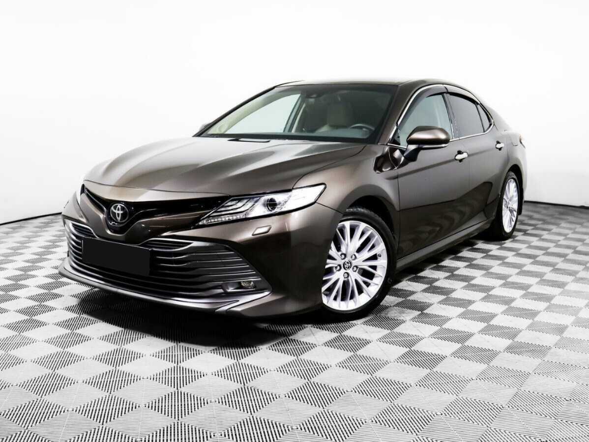 Купить Toyota Camry с пробегом. Фото: #0
