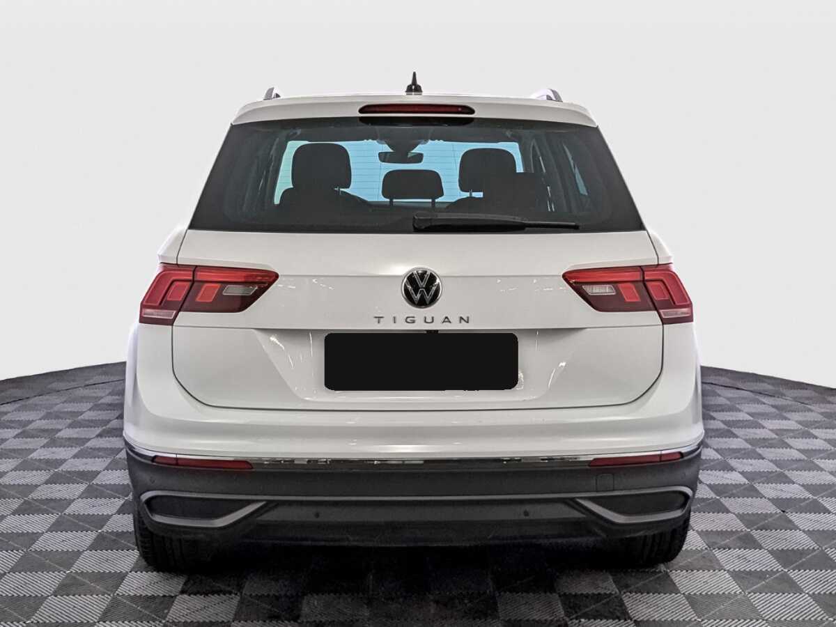 Купить Volkswagen Tiguan с пробегом. Фото: #5