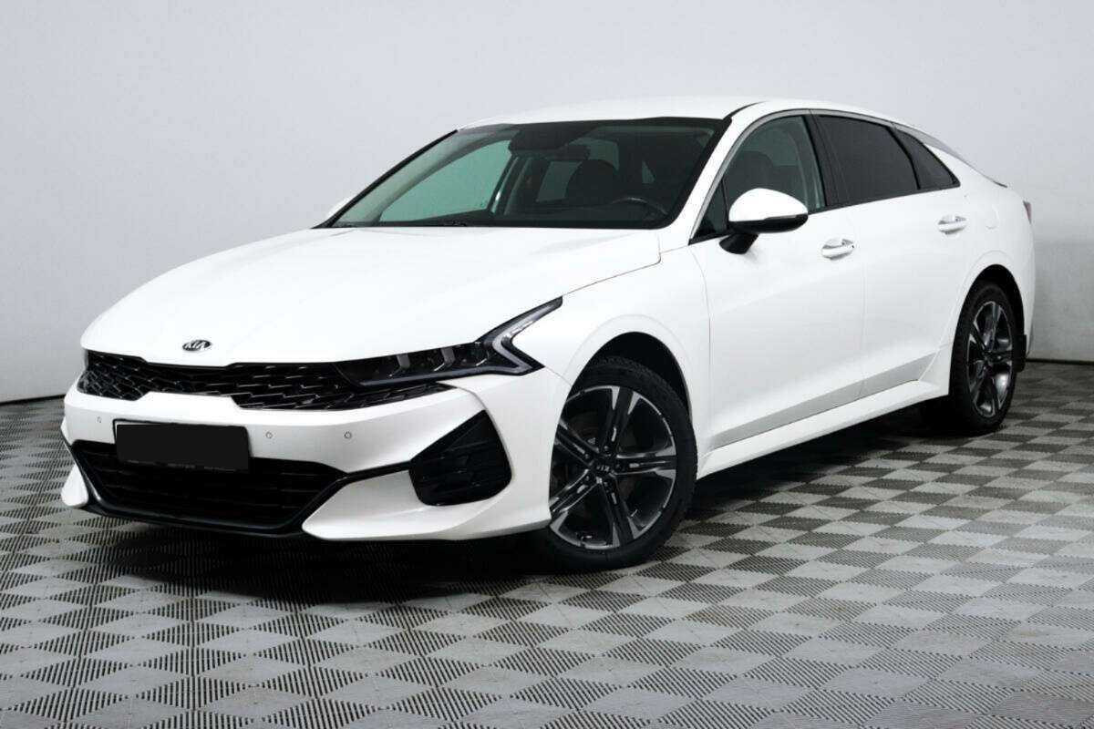 Купить Kia K5 с пробегом. Посмотреть фото