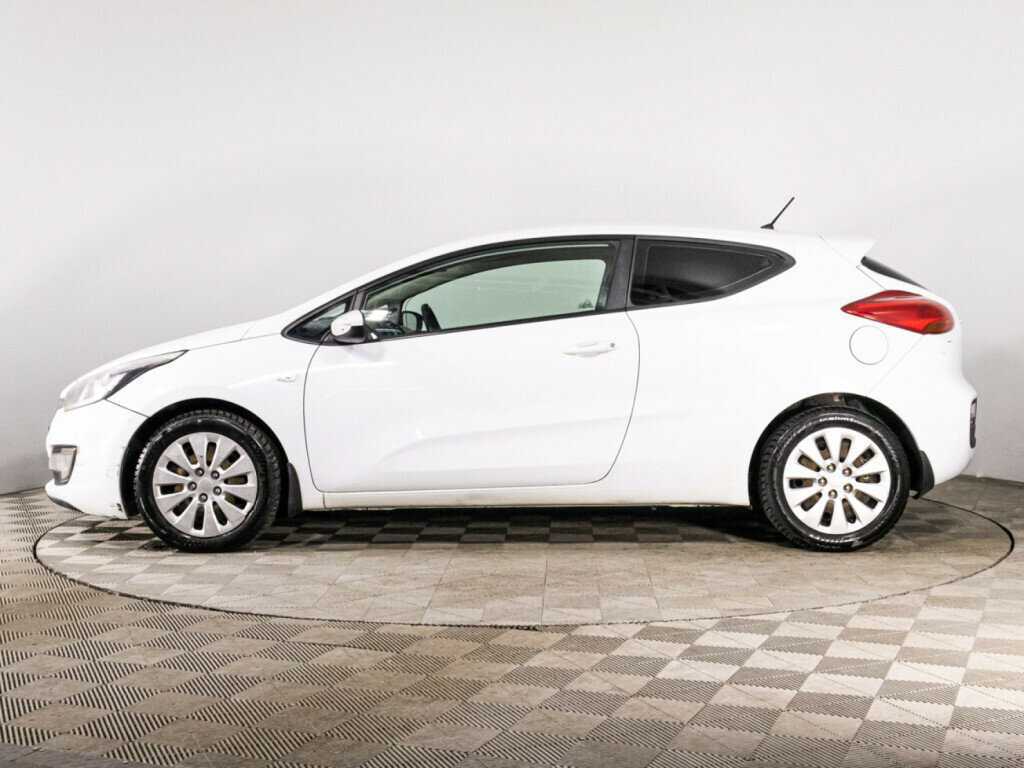 Купить Kia Ceed с пробегом. Фото: #7