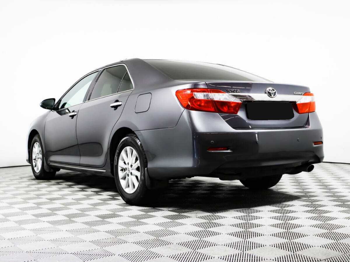 Купить Toyota Camry с пробегом. Фото: #5