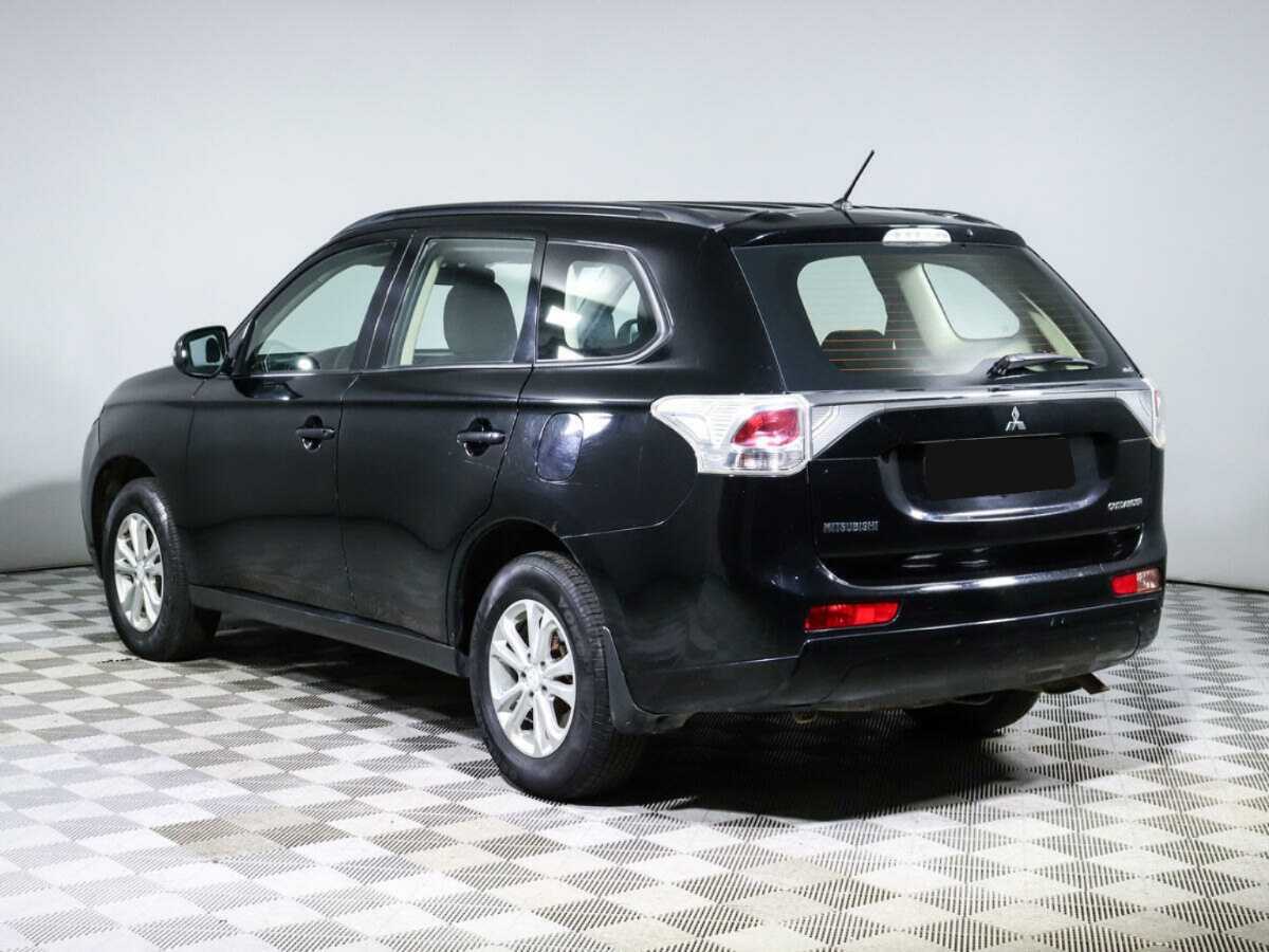 Купить Mitsubishi Outlander с пробегом. Фото: #6
