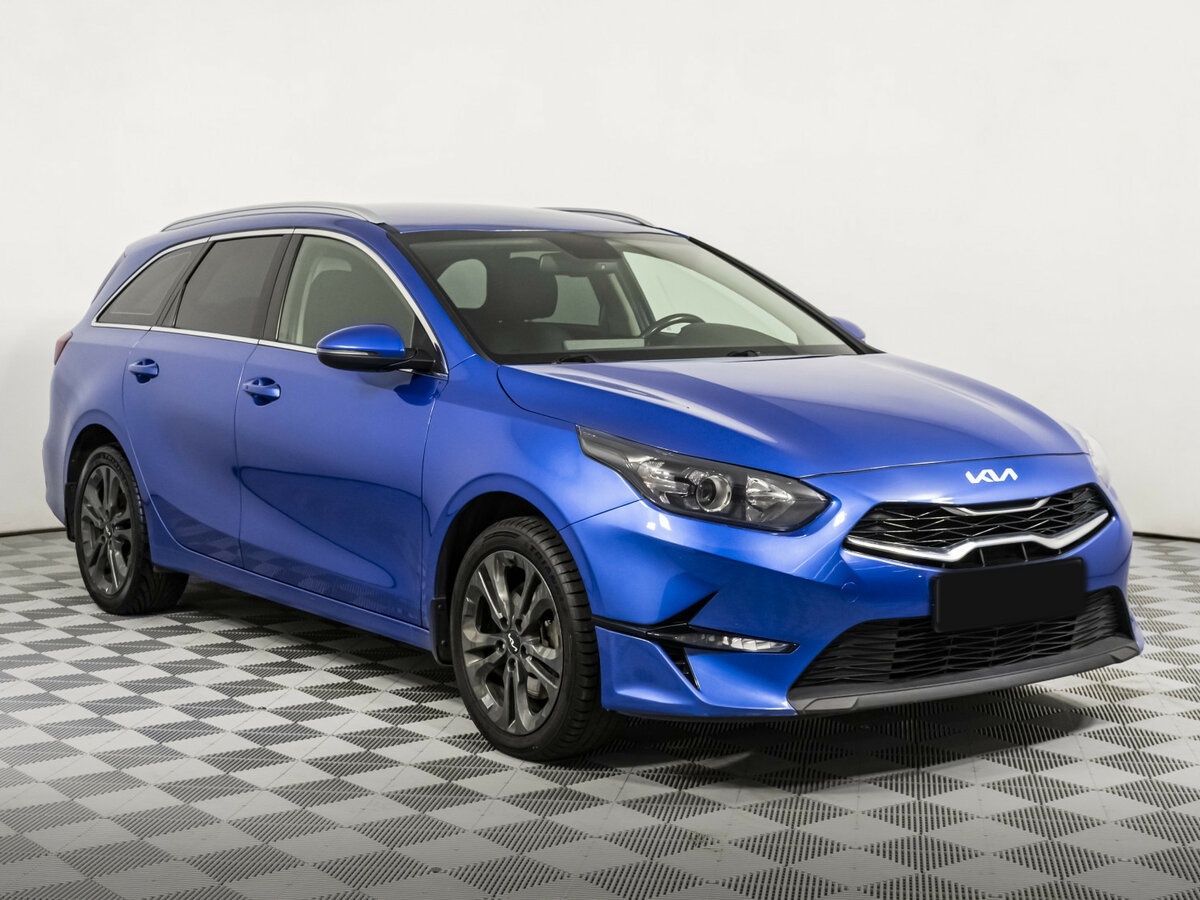 Купить Kia Ceed с пробегом. Фото: #2