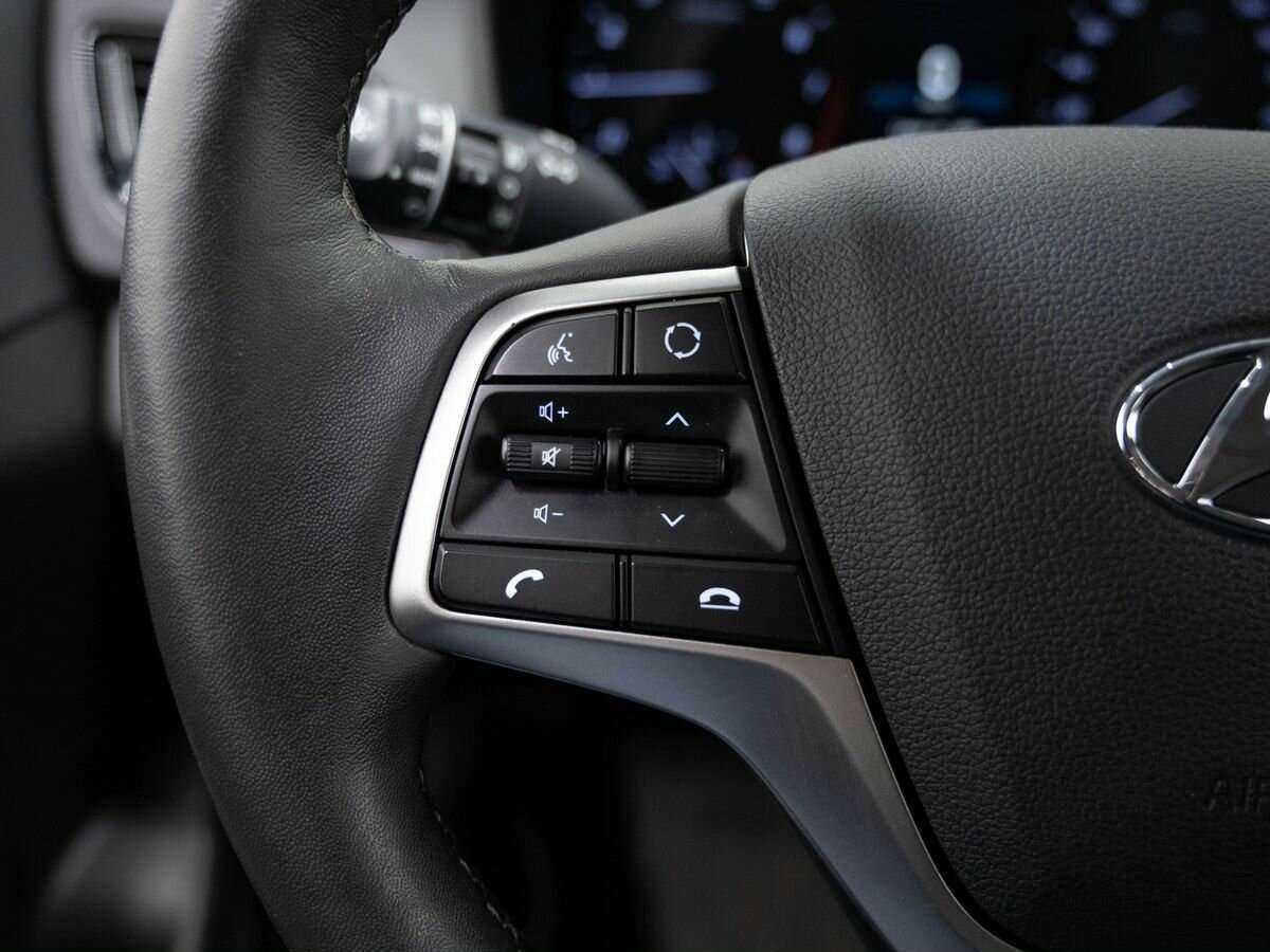 Купить Hyundai Solaris с пробегом. Фото: #17