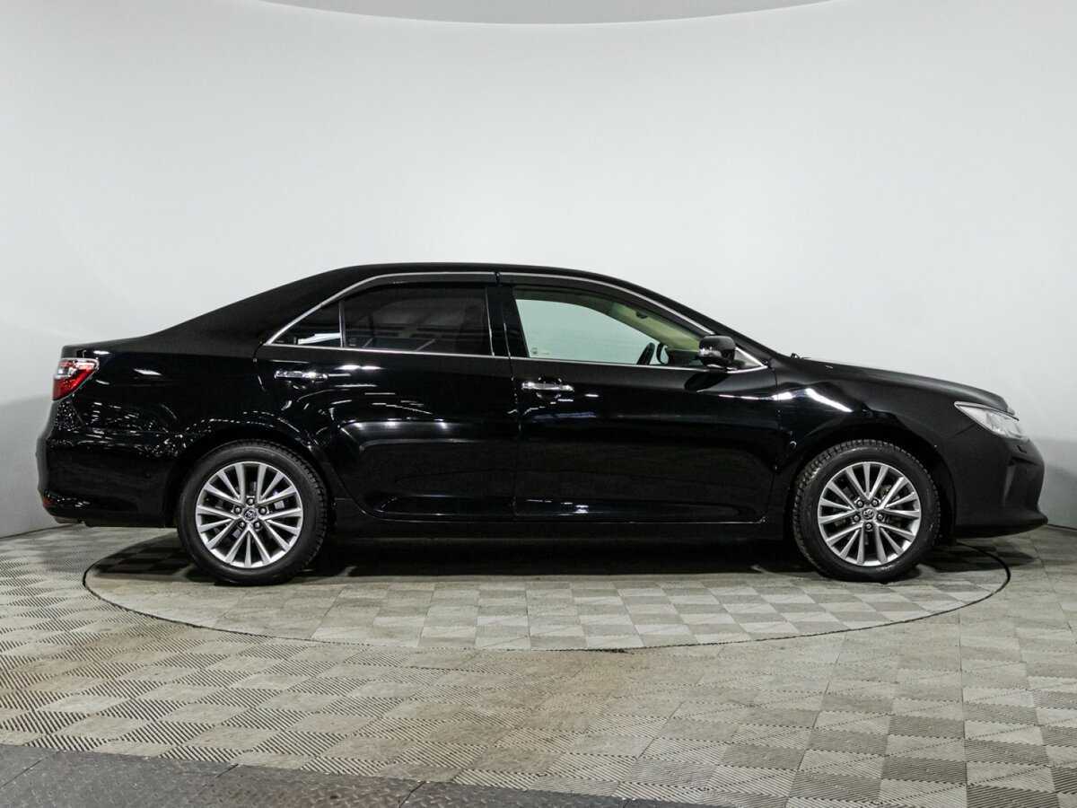 Купить Toyota Camry с пробегом. Фото: #3