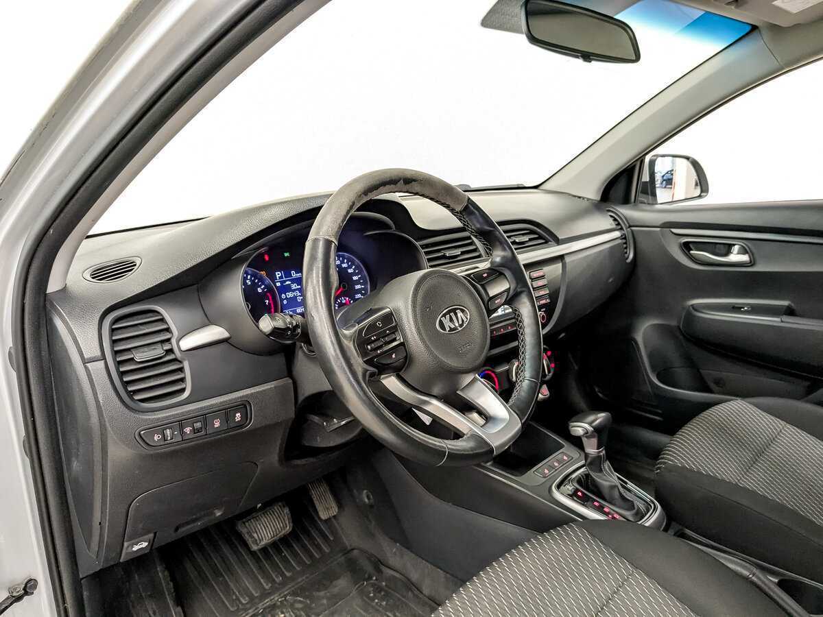 Купить Kia Rio с пробегом. Фото: #15