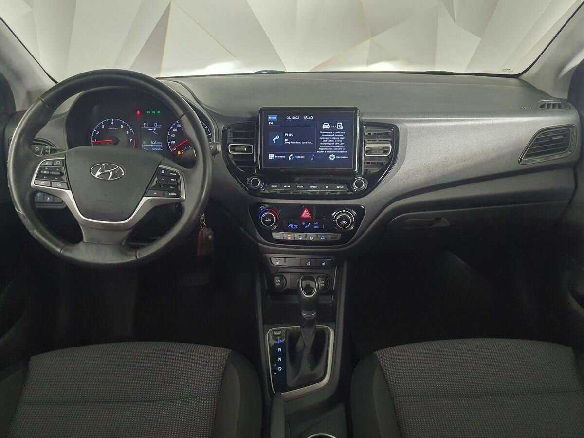 Купить Hyundai Solaris с пробегом. Фото: #7