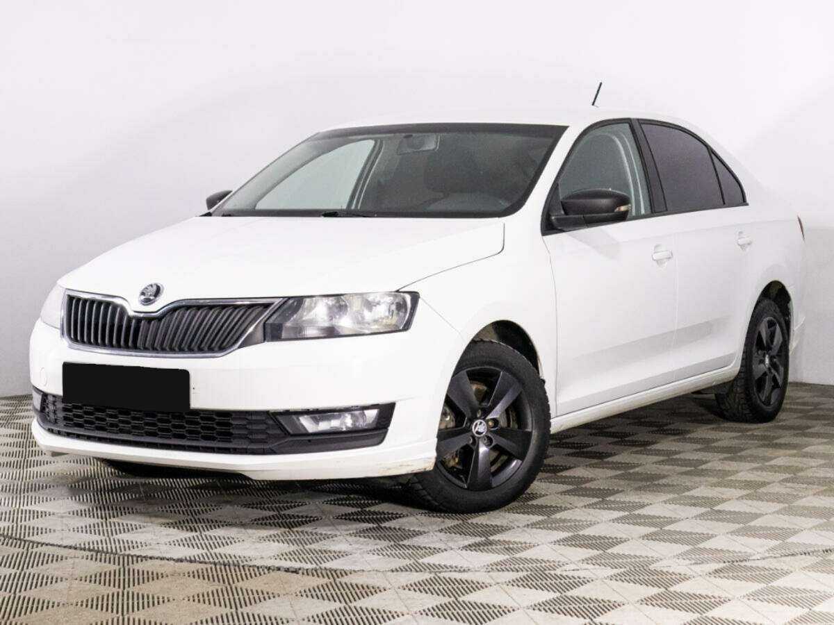 Купить Skoda Rapid с пробегом. Посмотреть фото