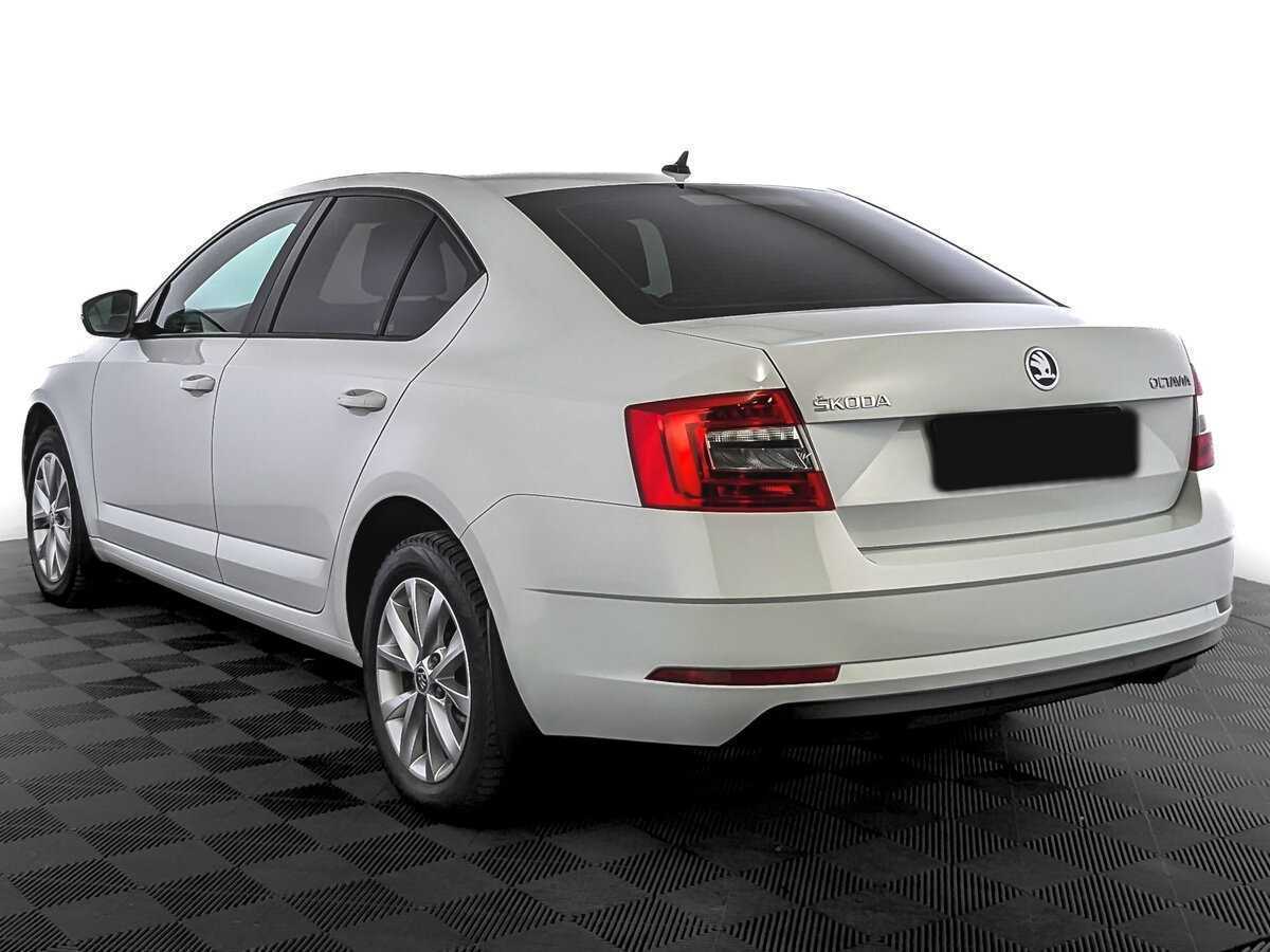 Купить Skoda Octavia с пробегом. Фото: #6