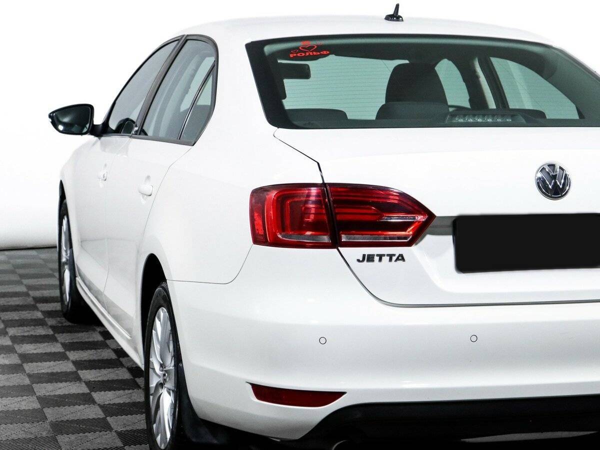 Купить Volkswagen Jetta с пробегом. Фото: #16
