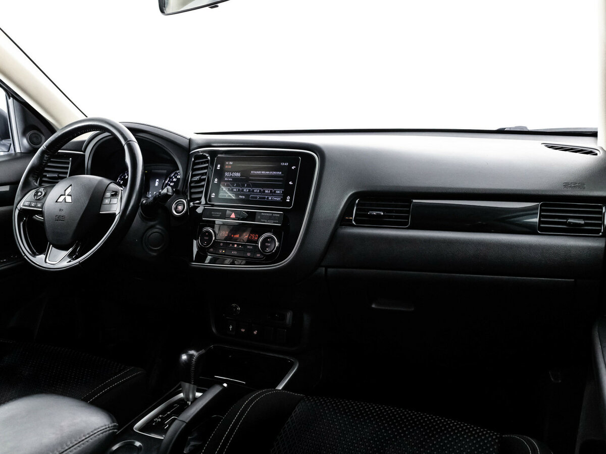 Купить Mitsubishi Outlander с пробегом. Фото: #6