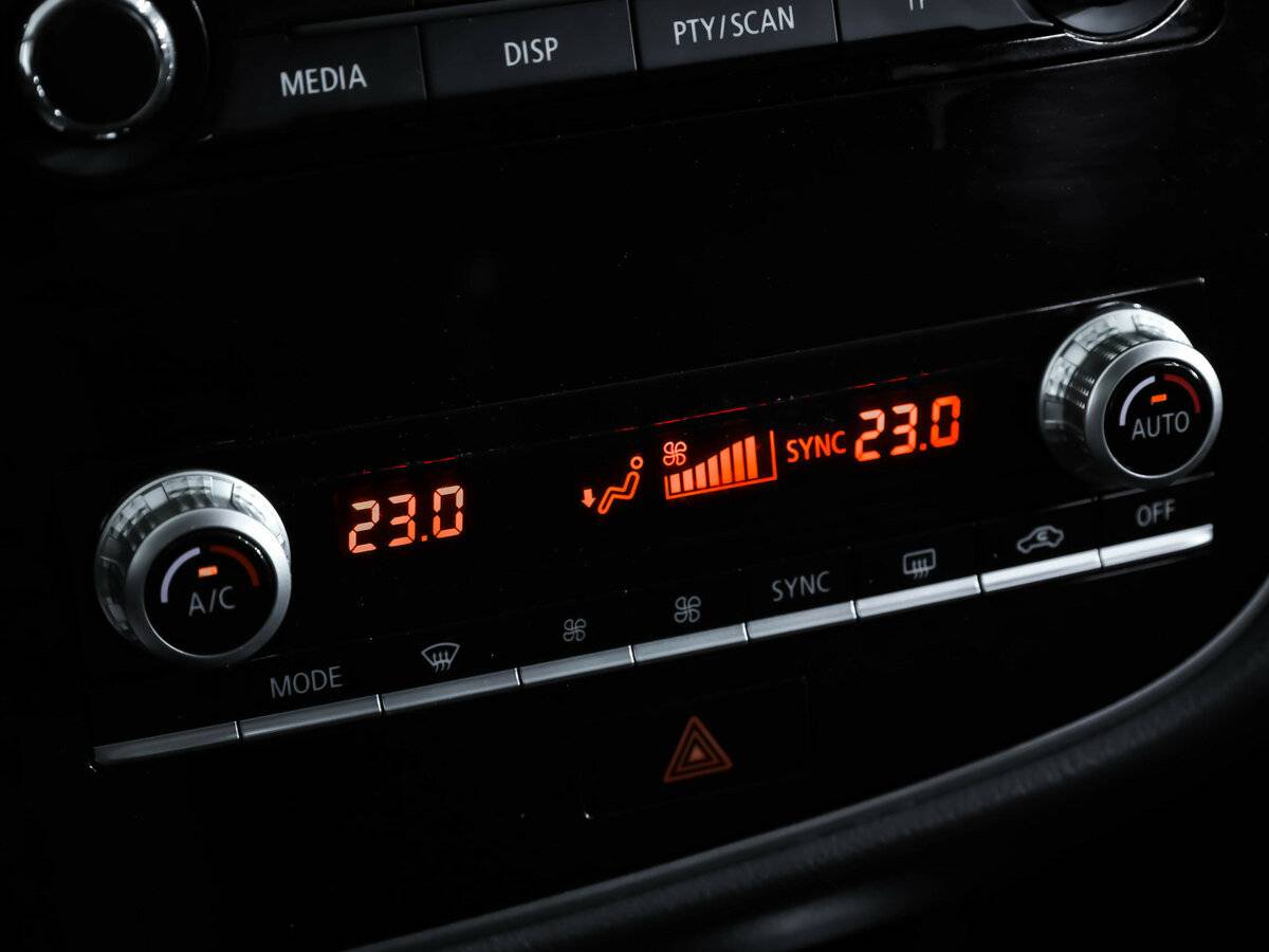 Купить Mitsubishi Outlander с пробегом. Фото: #13