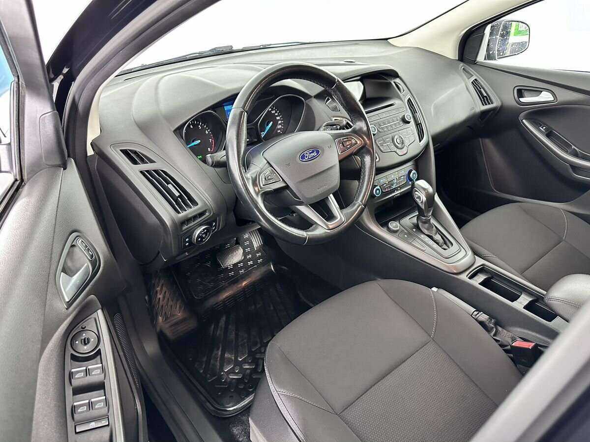 Купить Ford Focus с пробегом. Фото: #7