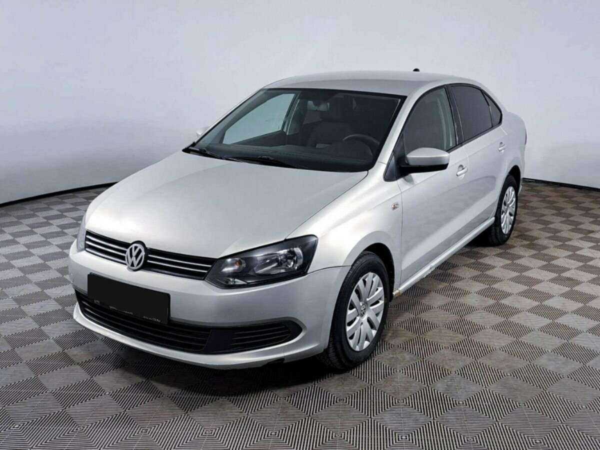 Купить Volkswagen Polo с пробегом. Посмотреть фото