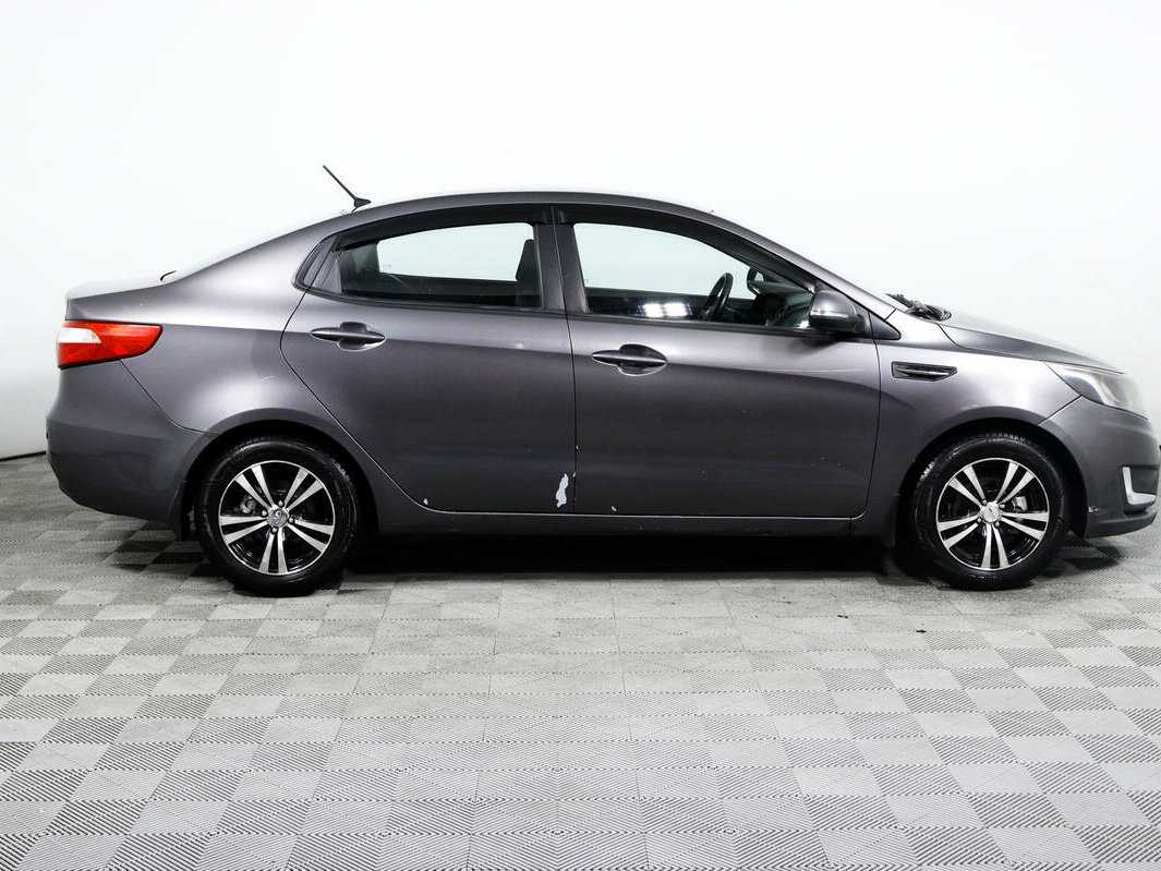Купить Kia Rio с пробегом. Фото: #3