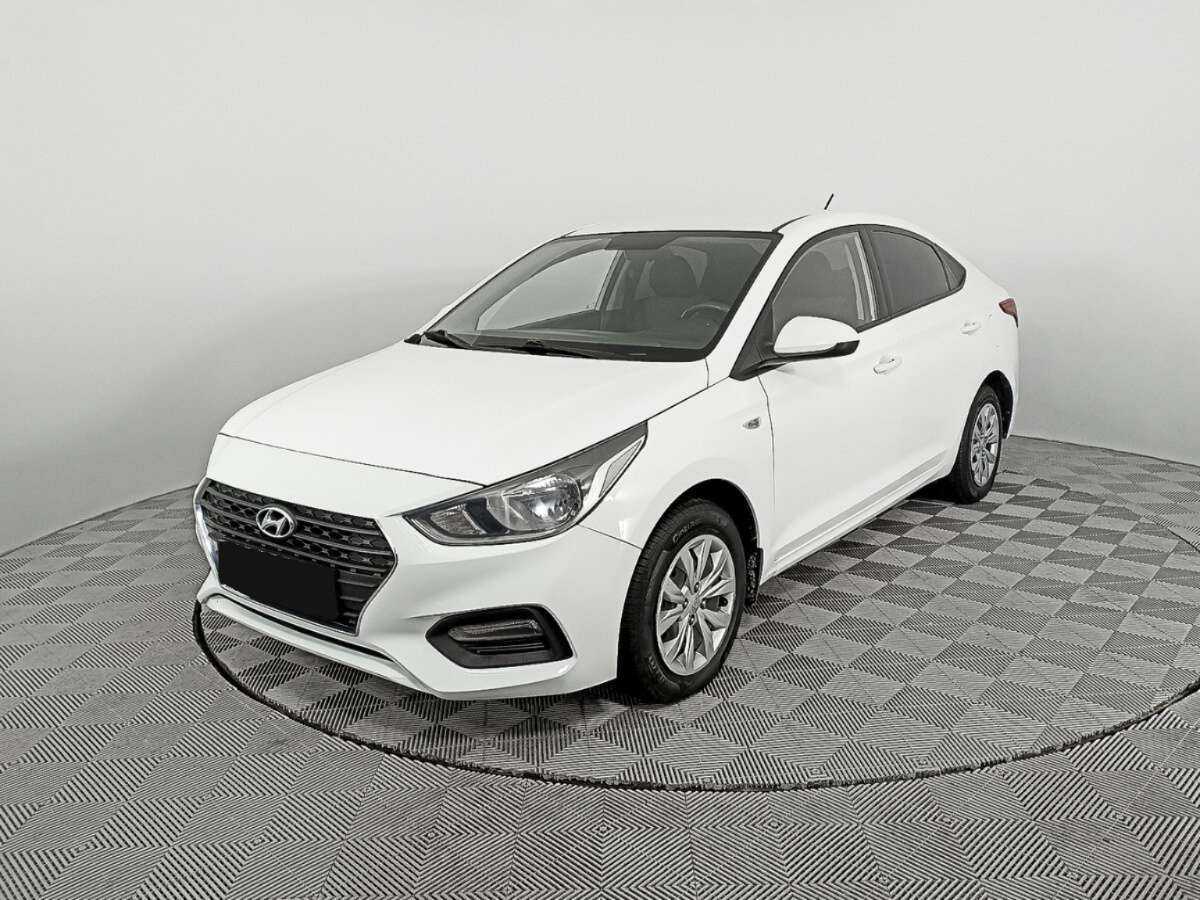 Купить Hyundai Solaris с пробегом. Посмотреть фото